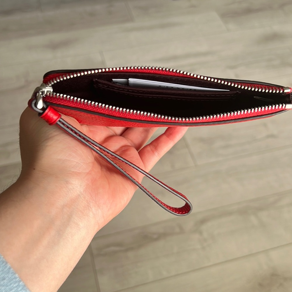 Coach Corner Zip Wristlet With Aries - Picture 4 of 6